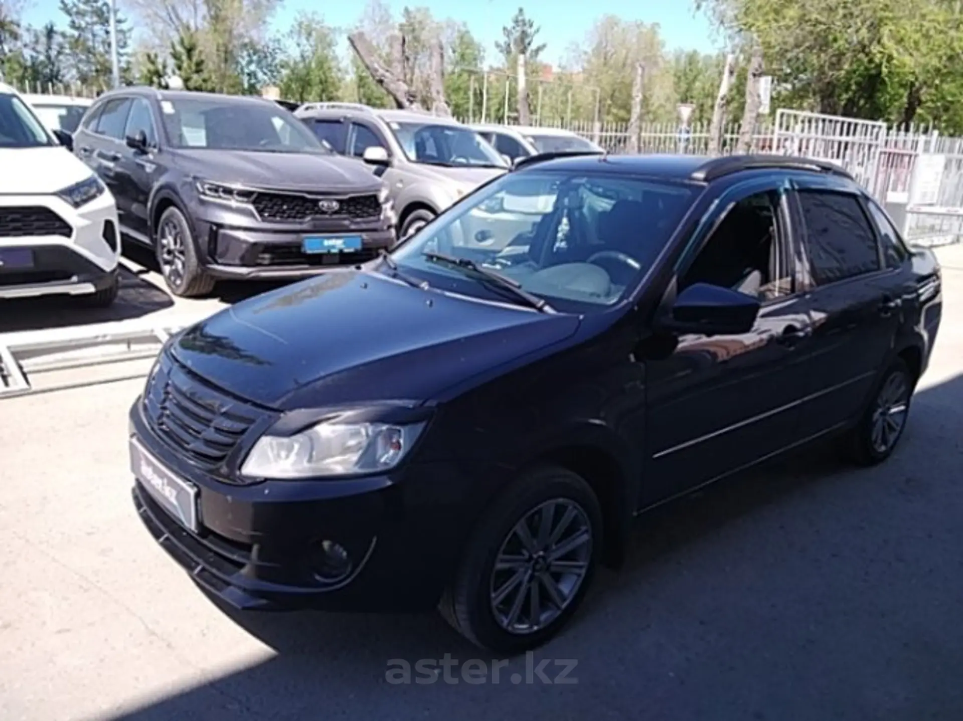 LADA (ВАЗ) Granta 2012