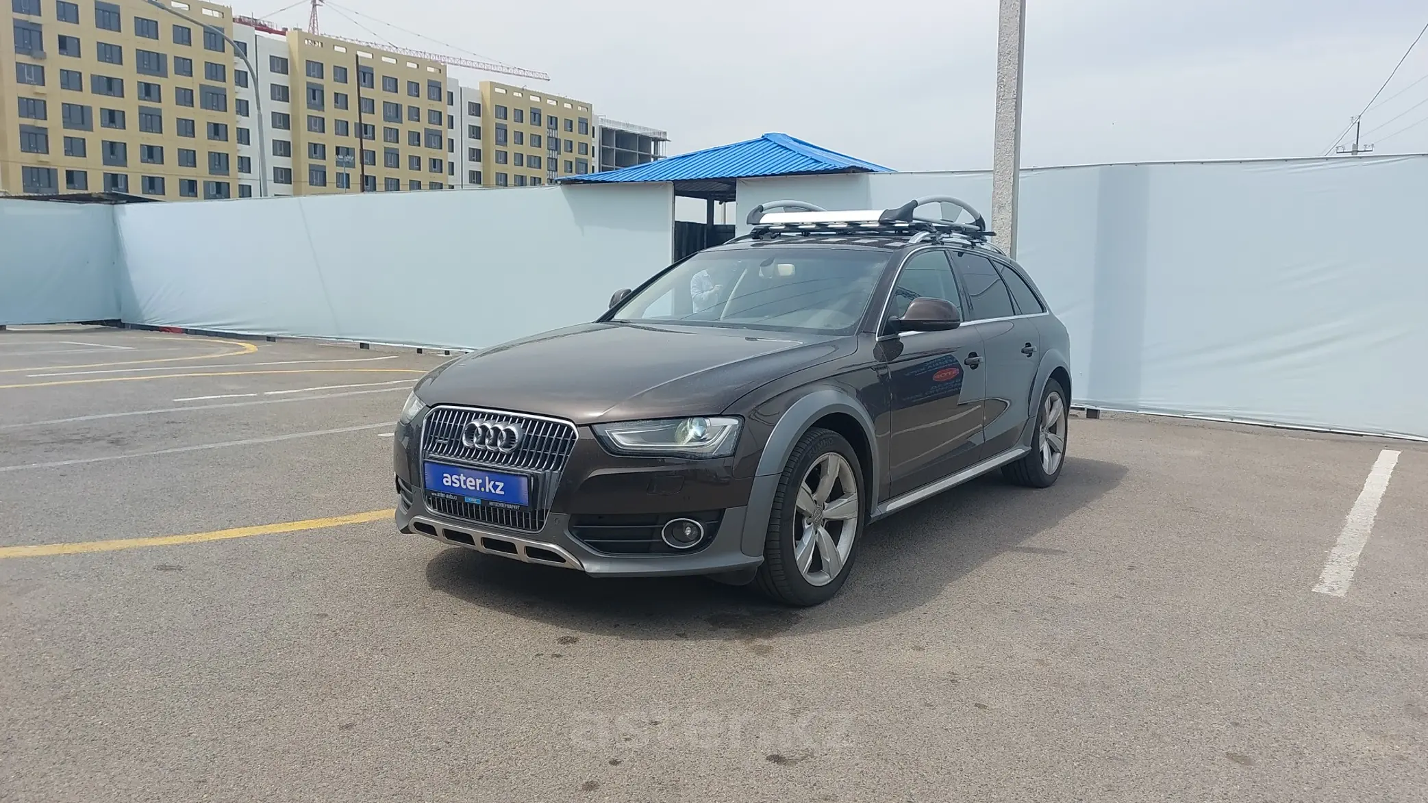 Audi A4 allroad 2014