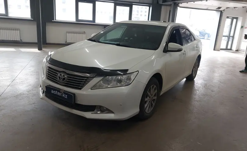 Toyota Camry 2014 года за 8 500 000 тг. в Астана