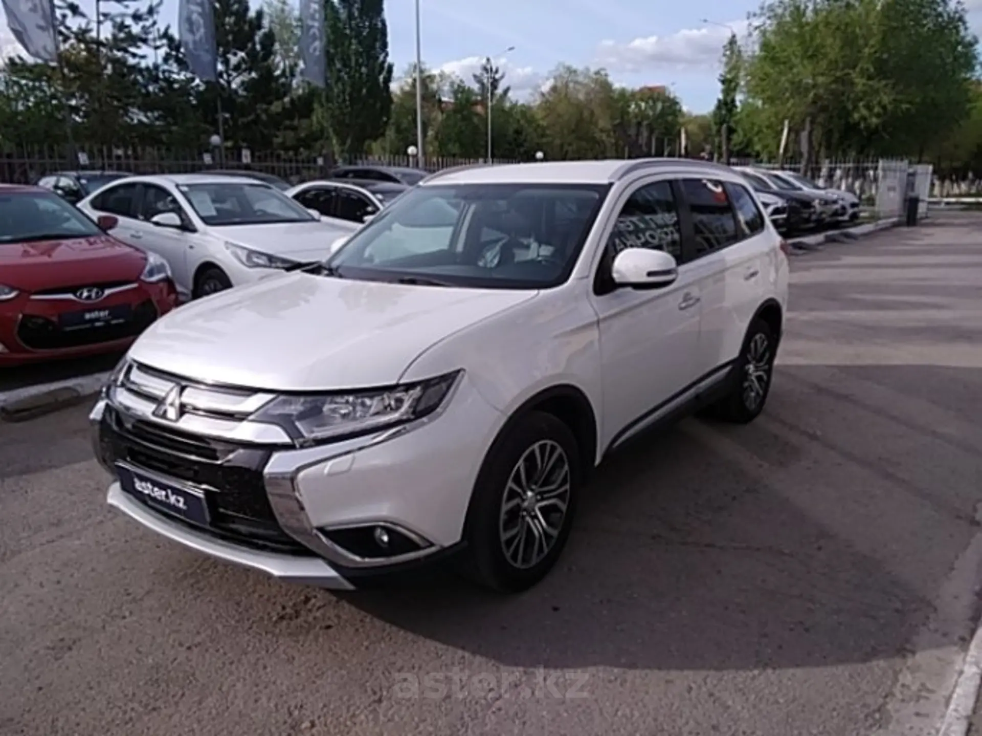 Mitsubishi Outlander 2015