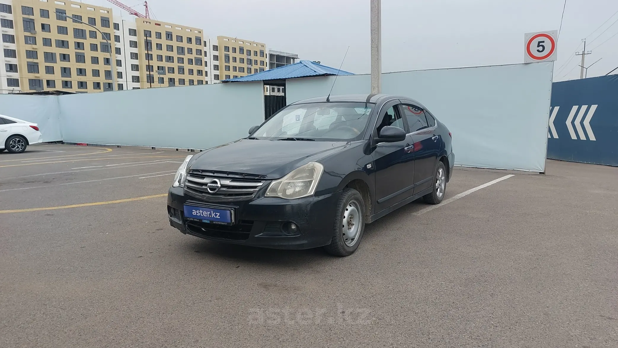 Nissan Almera 2014