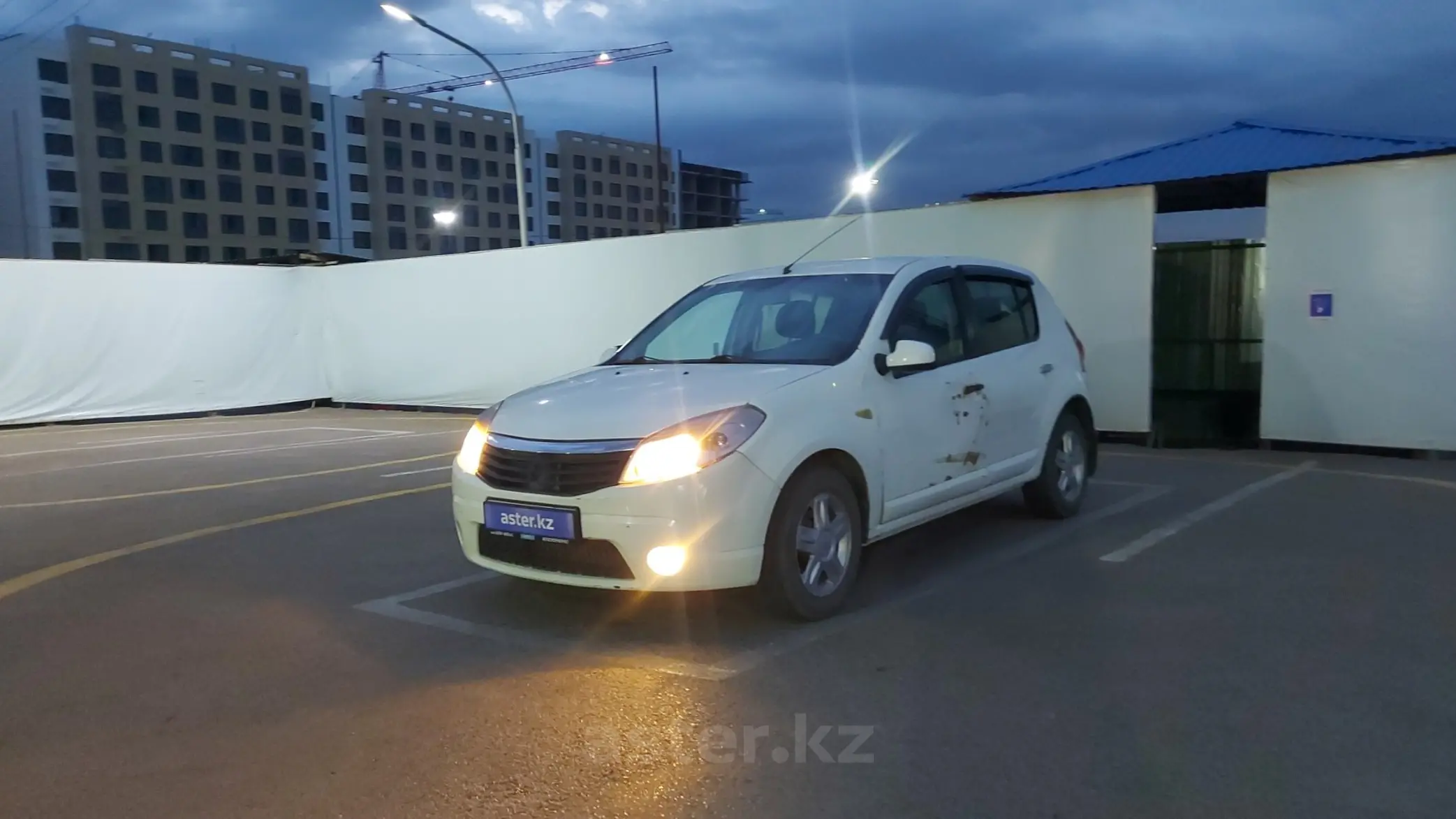 Renault Sandero 2013