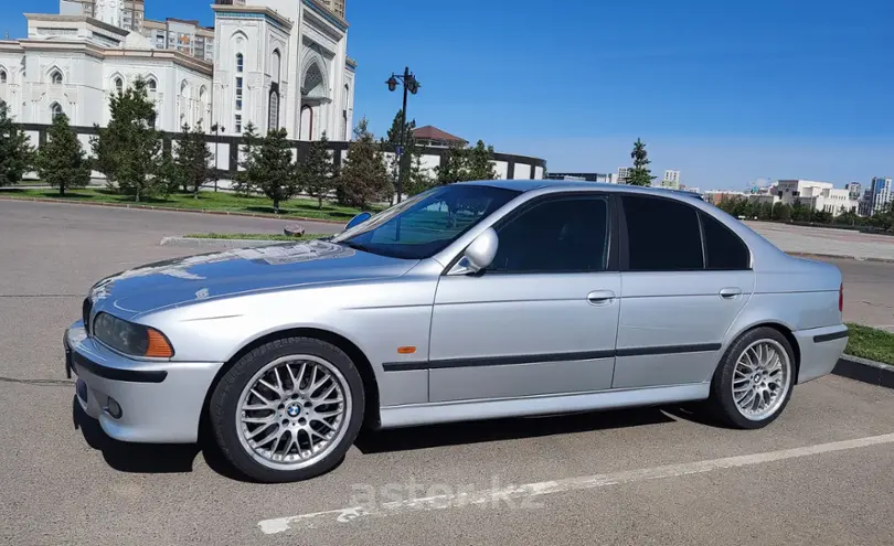 BMW 5 серии 2001 года за 5 000 000 тг. в Астана