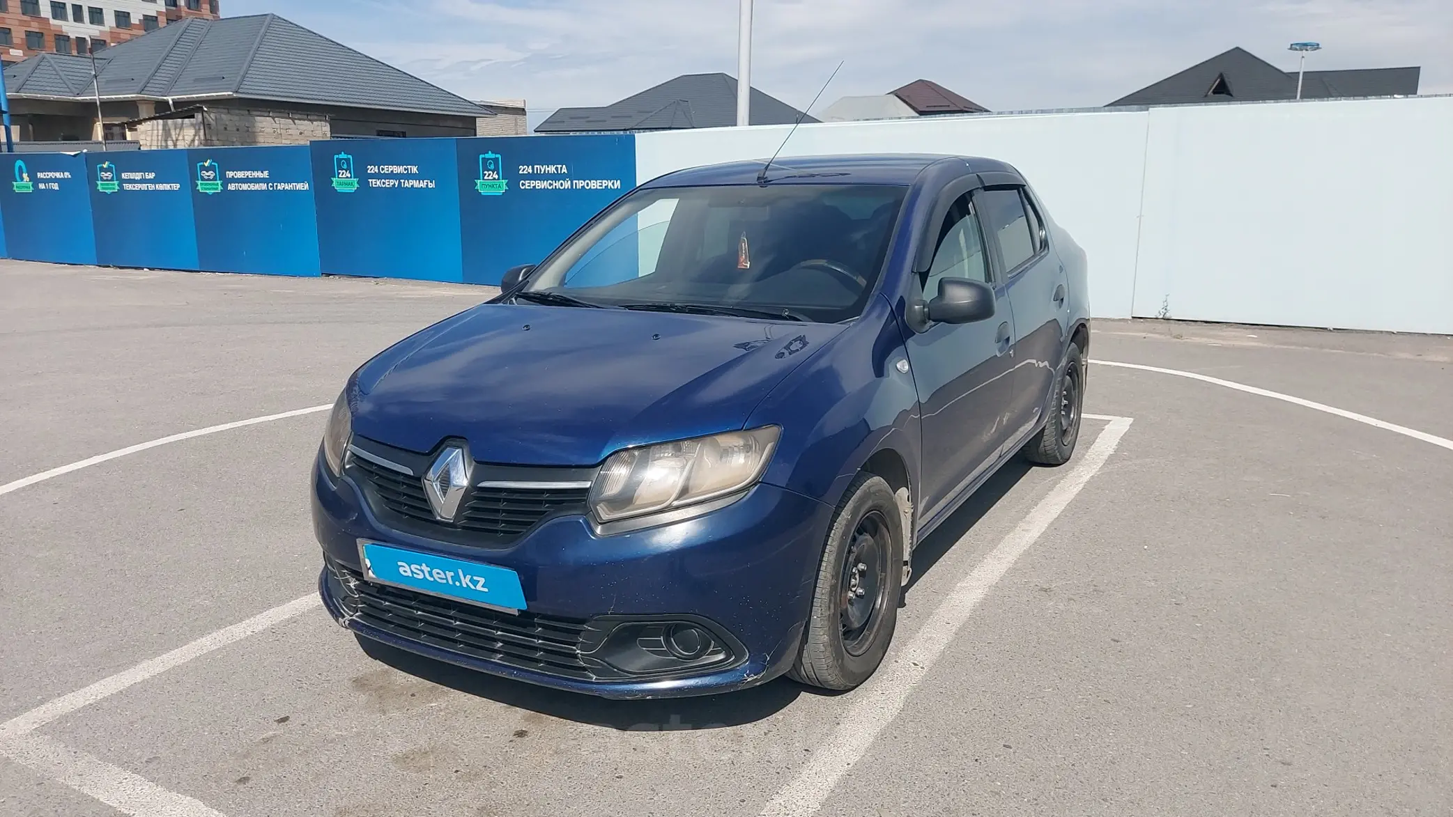 Renault Logan 2014