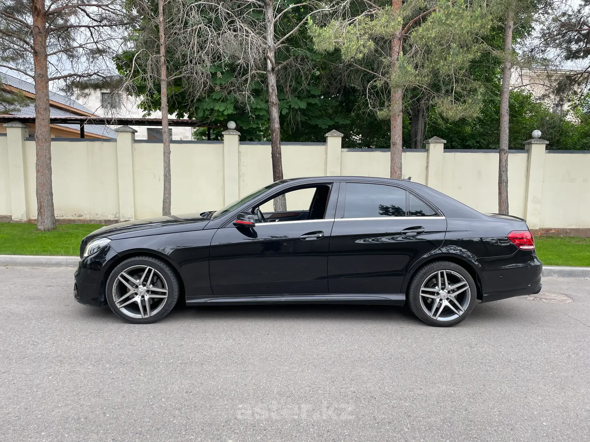 Mercedes-Benz E-Класс 2014