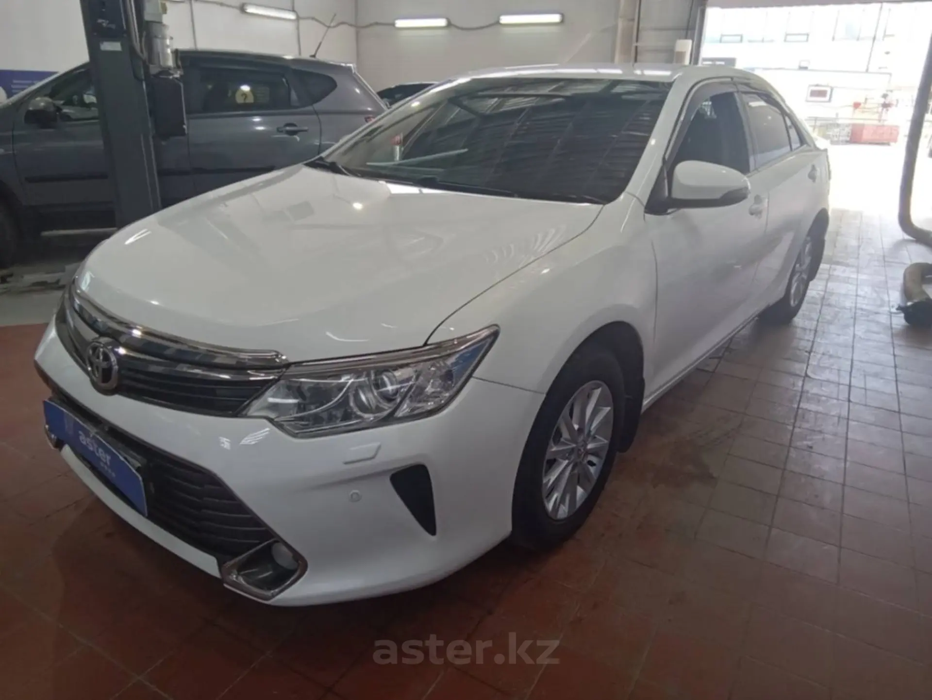 Toyota Camry 2014