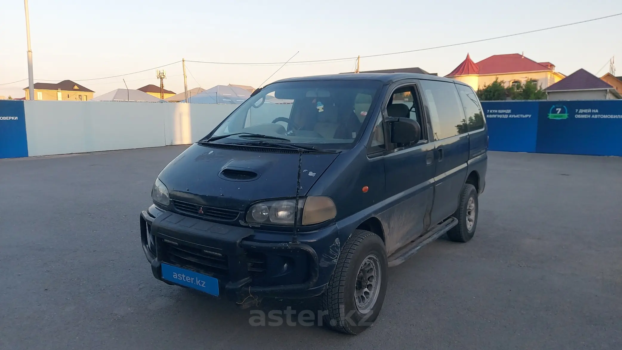 Mitsubishi Delica 1994