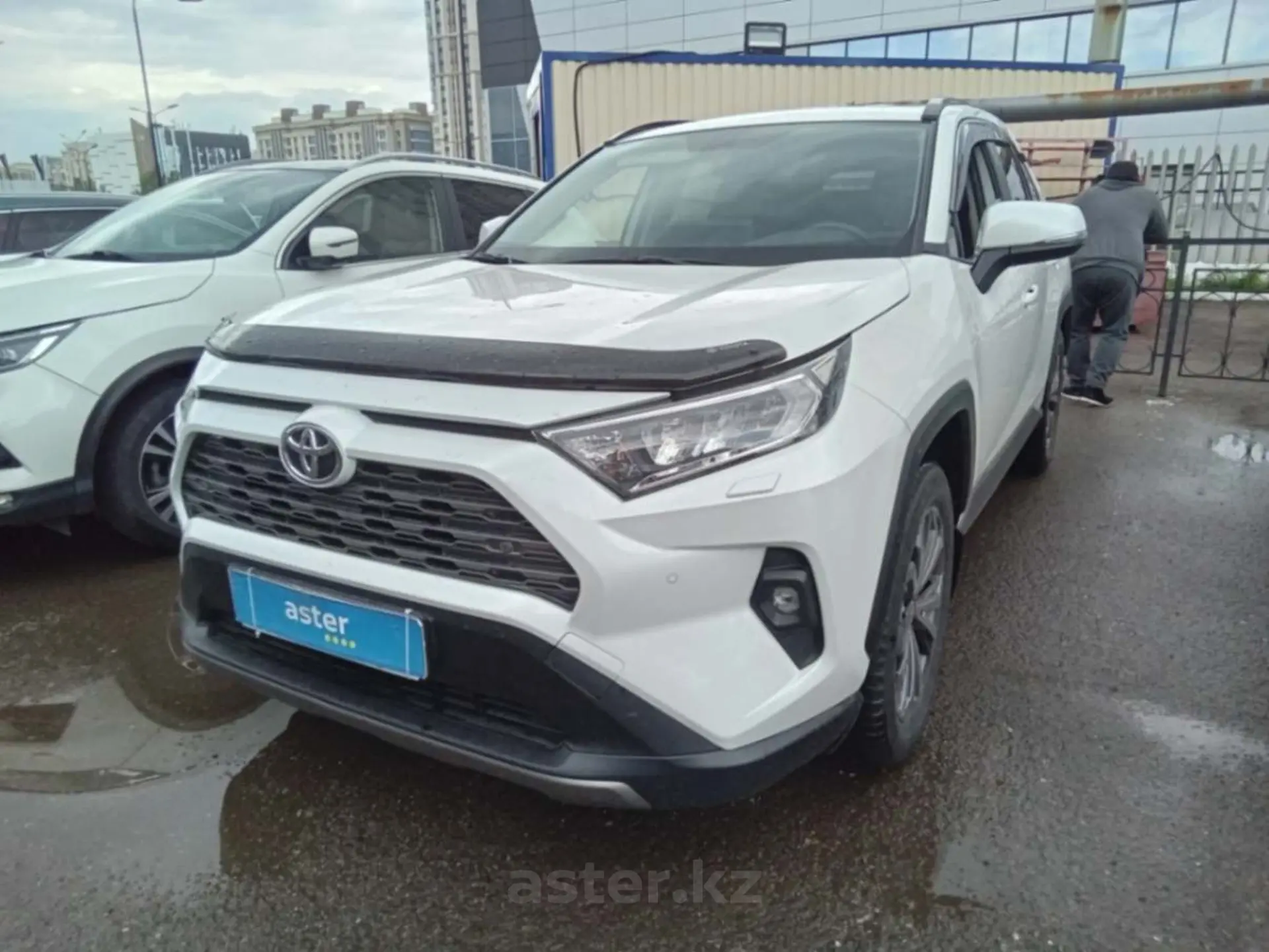 Toyota RAV4 2023