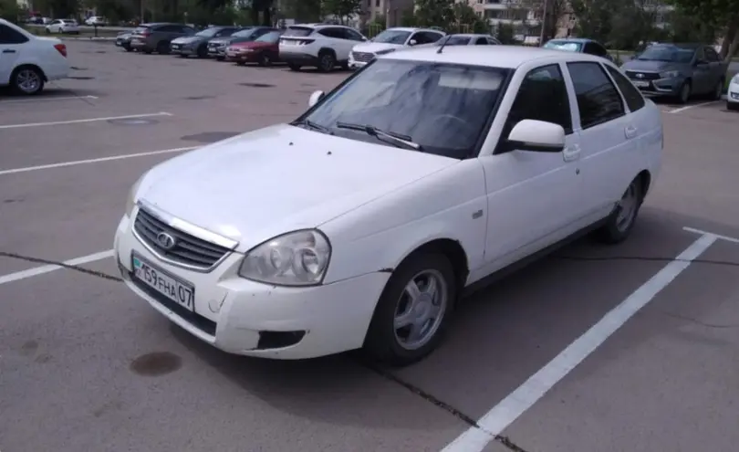 LADA (ВАЗ) Priora 2013 года за 1 800 000 тг. в Уральск