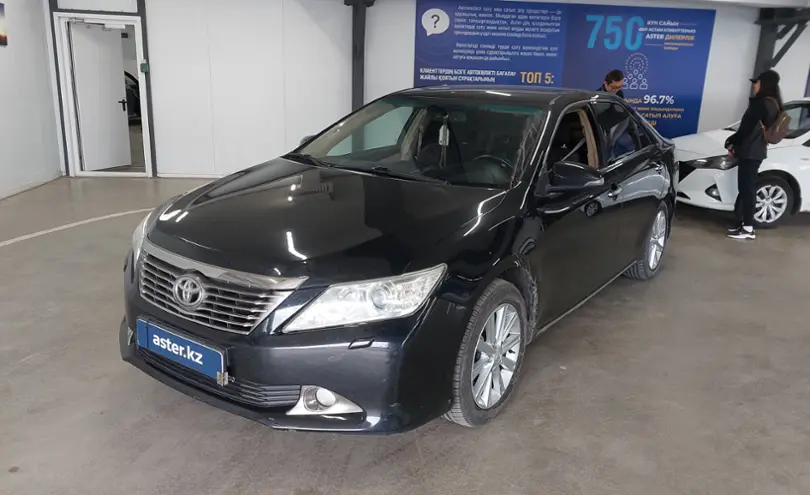 Toyota Camry 2013 года за 10 000 000 тг. в Астана