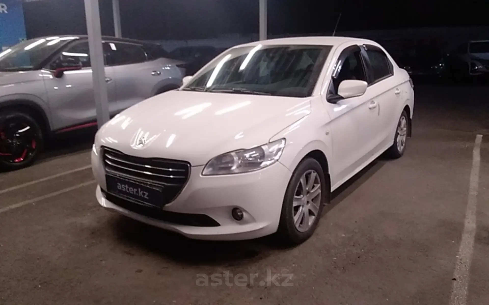 Peugeot 301 2015