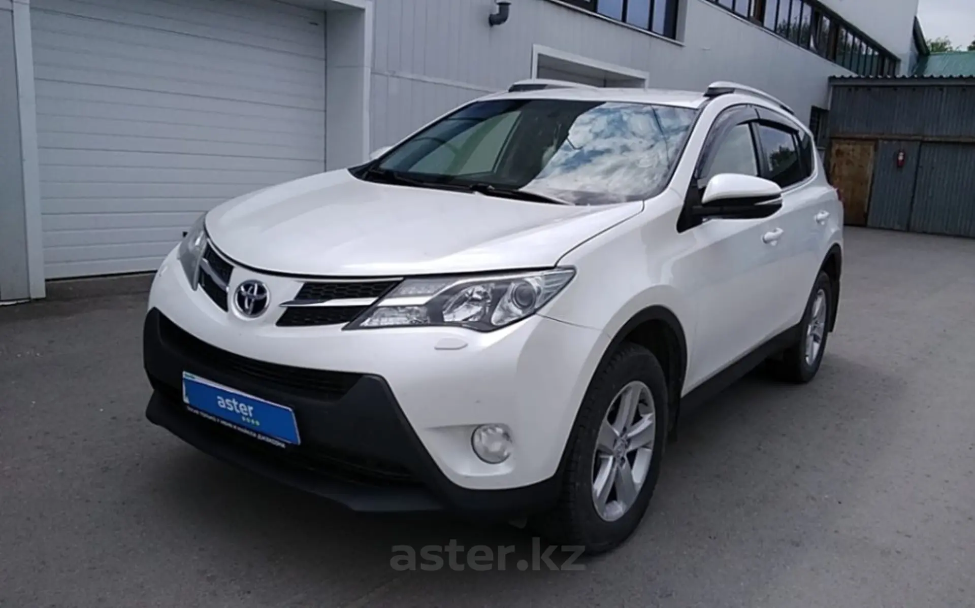 Toyota RAV4 2013