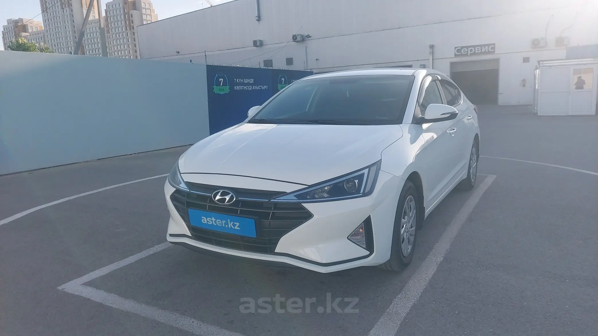 Hyundai Elantra 2019