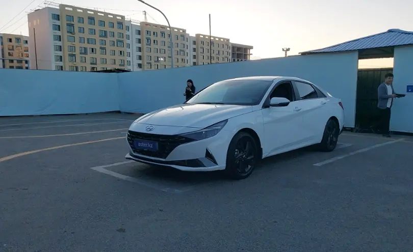 Hyundai Elantra 2023 года за 10 000 000 тг. в Алматы