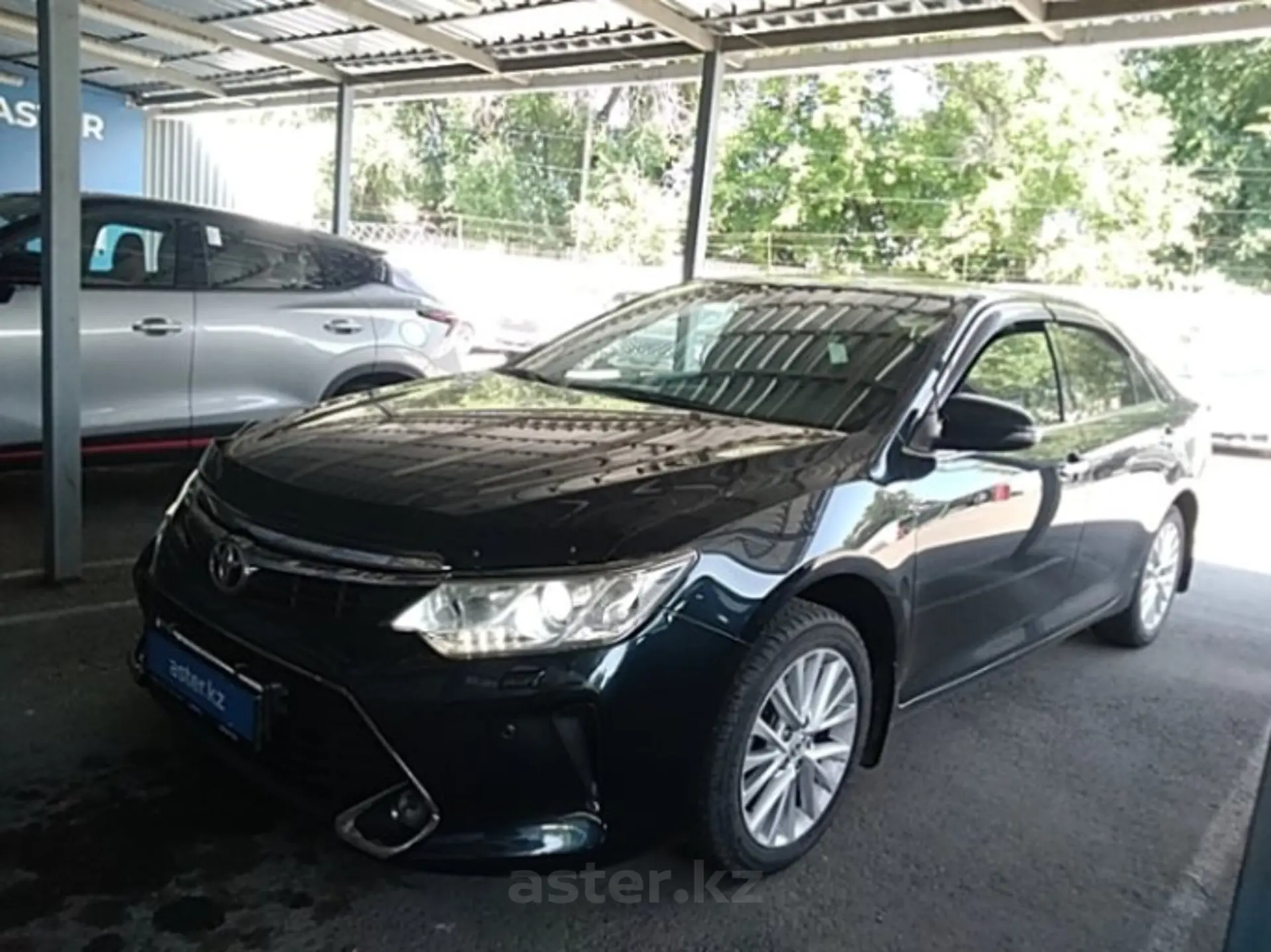 Toyota Camry 2015