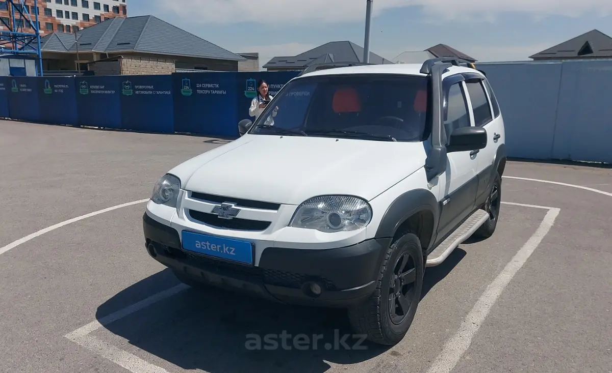 Купить Chevrolet Niva 2014 года в Шымкенте, цена 3500000 тенге. Продажа  Chevrolet Niva в Шымкенте - Aster.kz. №c1072334