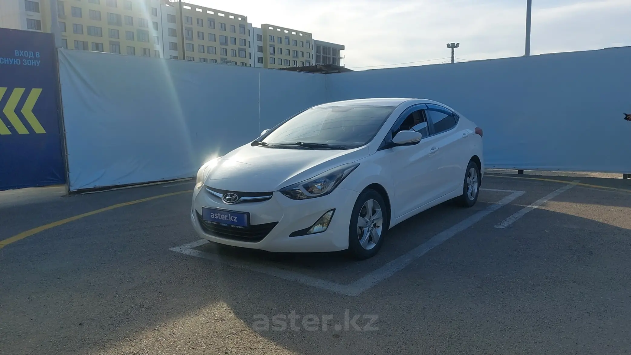 Hyundai Elantra 2014