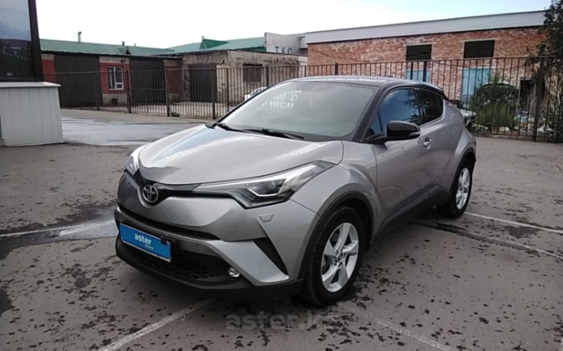 Toyota C-HR 2019