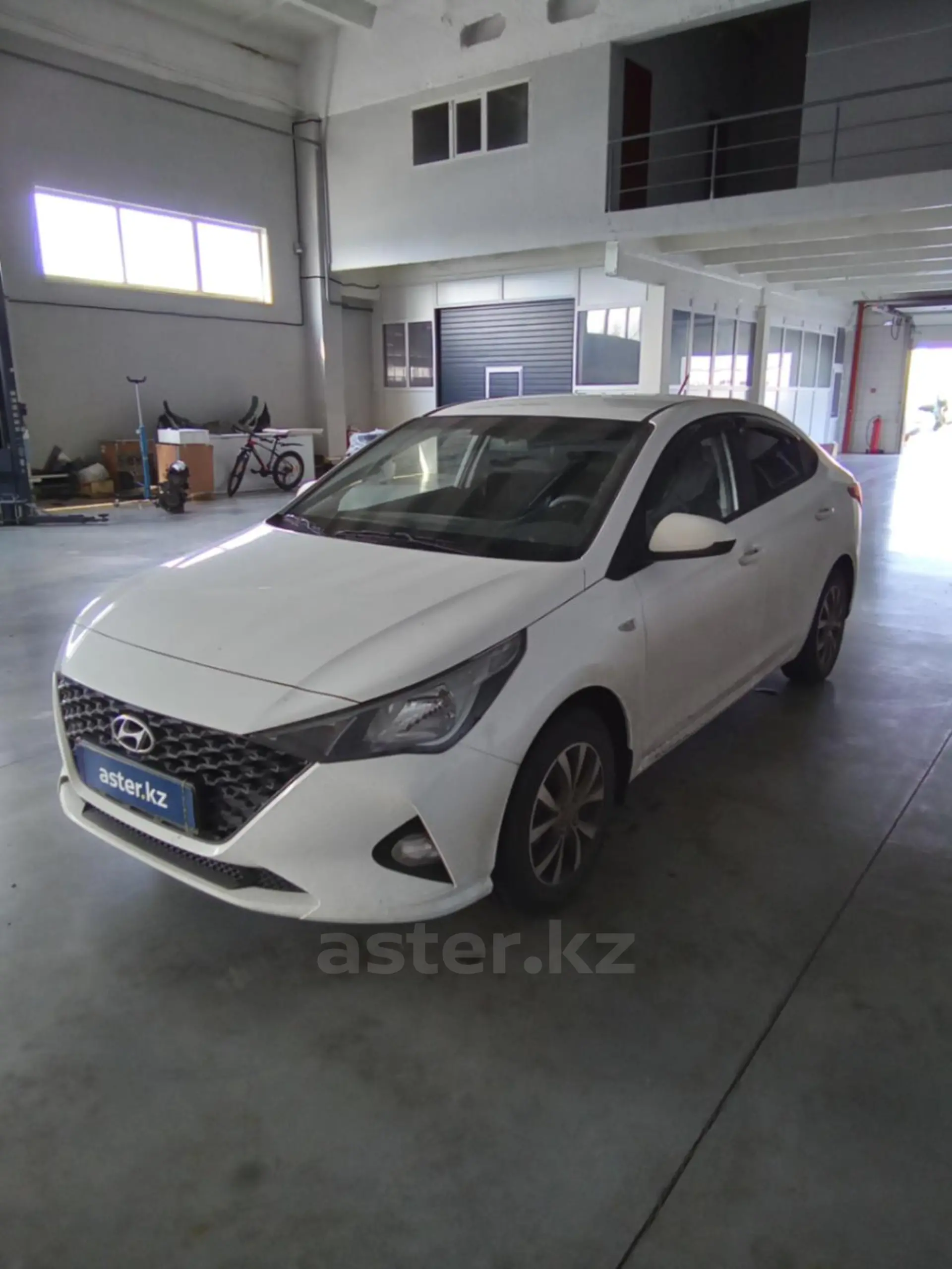 Hyundai Solaris 2022