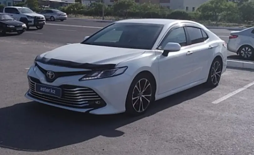 Toyota Camry 2019 года за 12 000 000 тг. в Актау