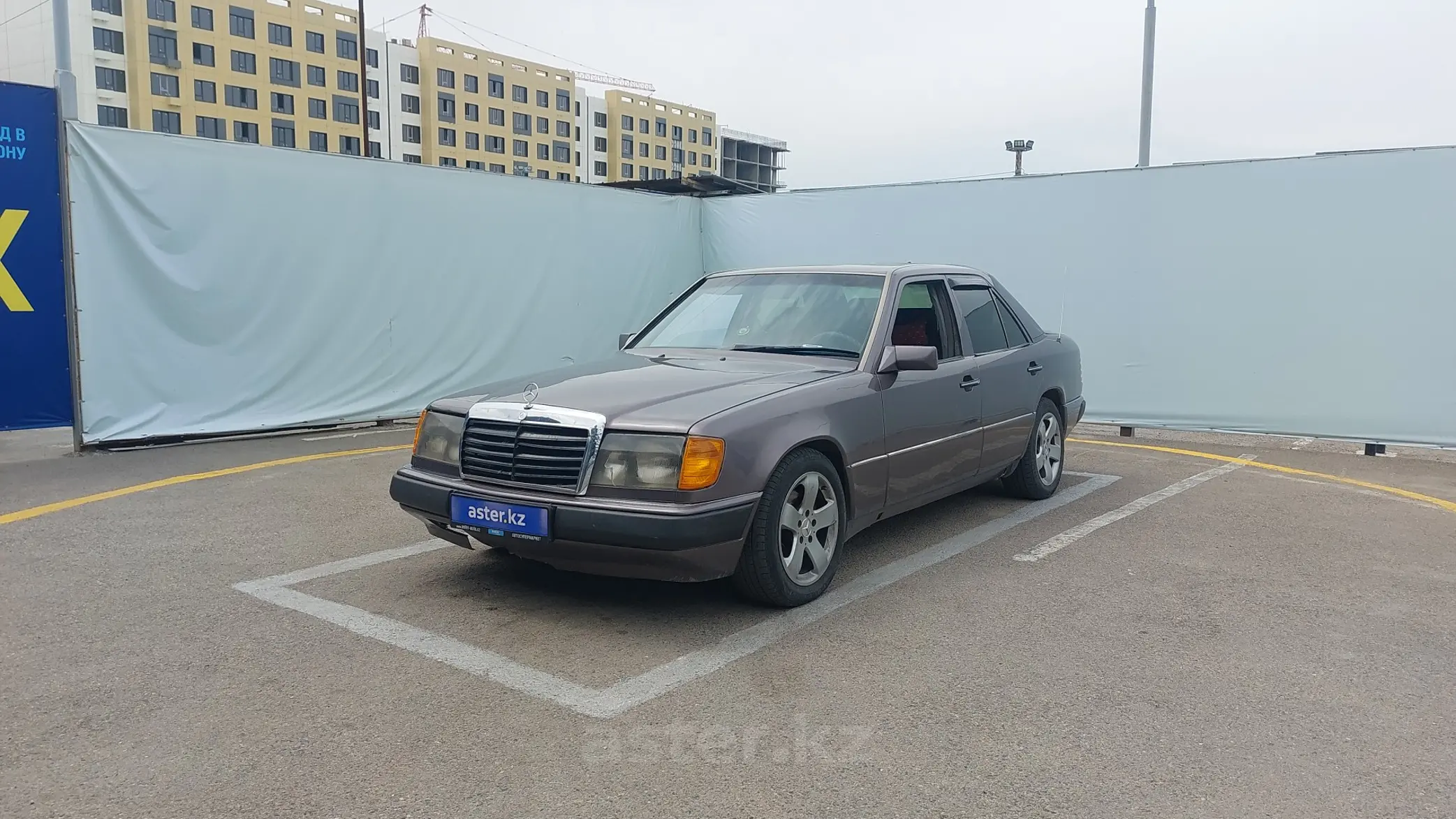 Mercedes-Benz W124 1992