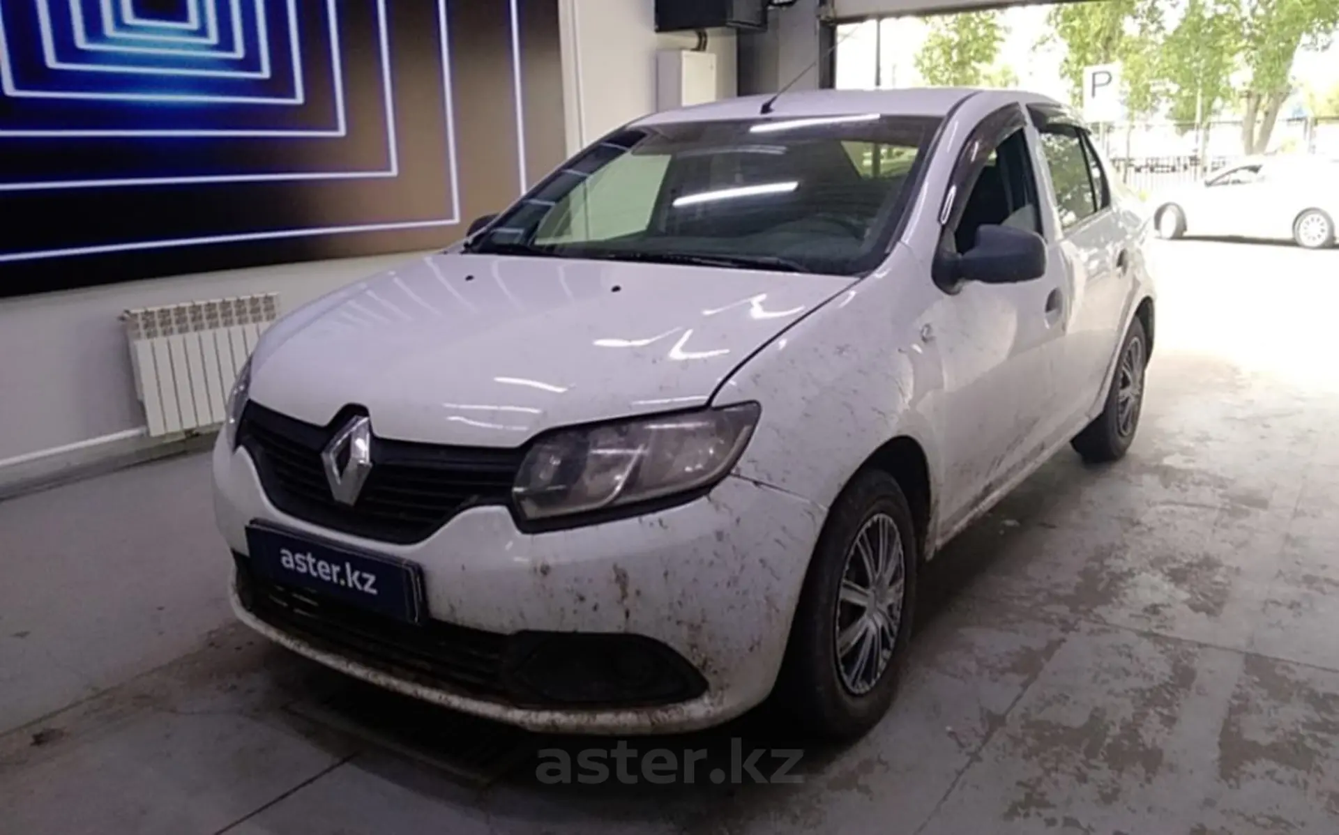 Renault Logan 2015