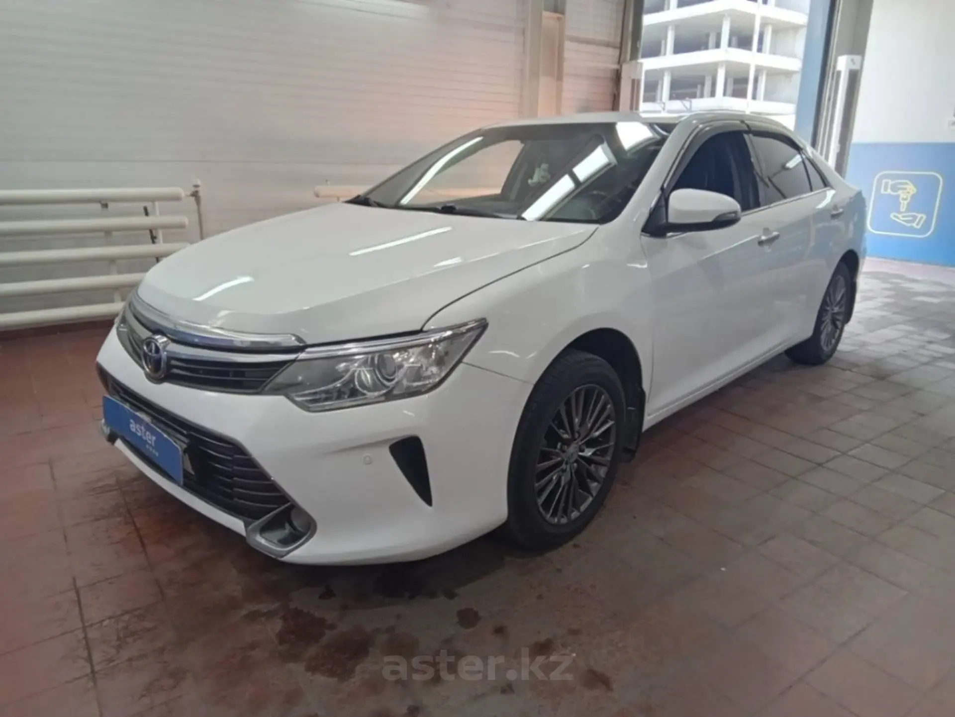 Toyota Camry 2015