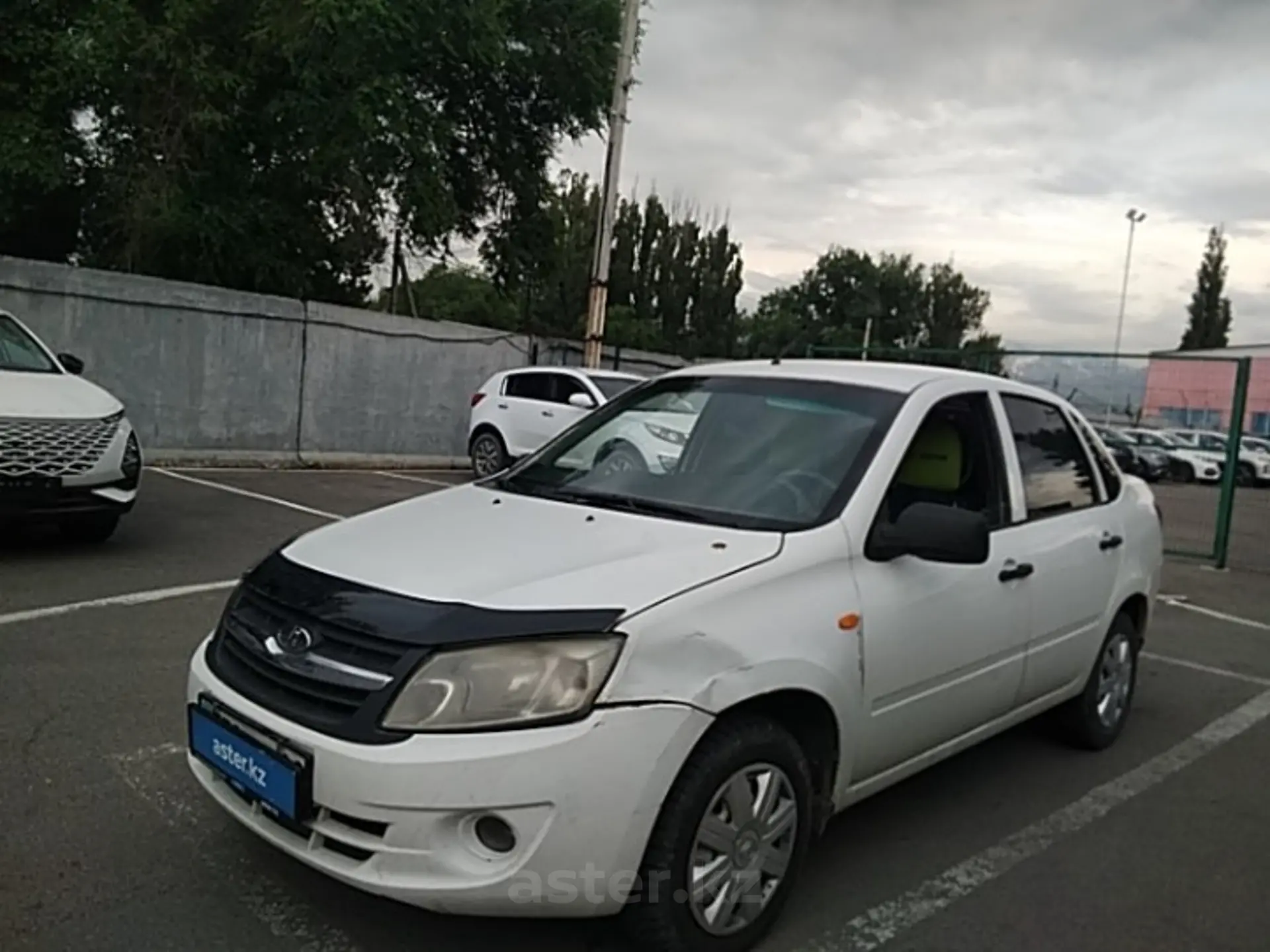 LADA (ВАЗ) Granta 2013