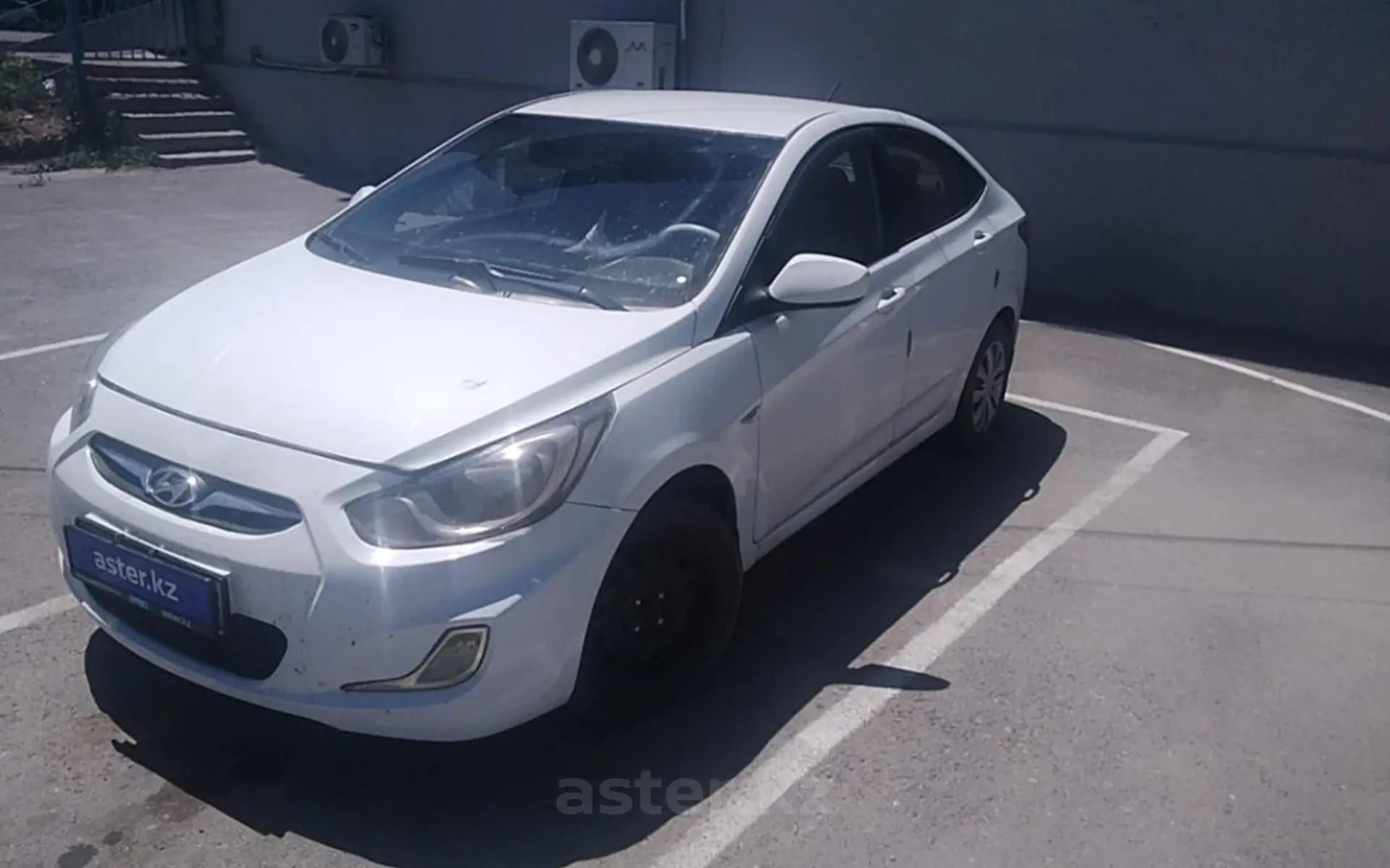 Hyundai Accent 2011