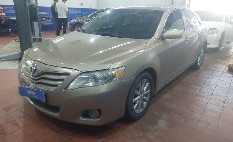 Toyota Camry 2011 года за 6 900 000 тг. в Астана