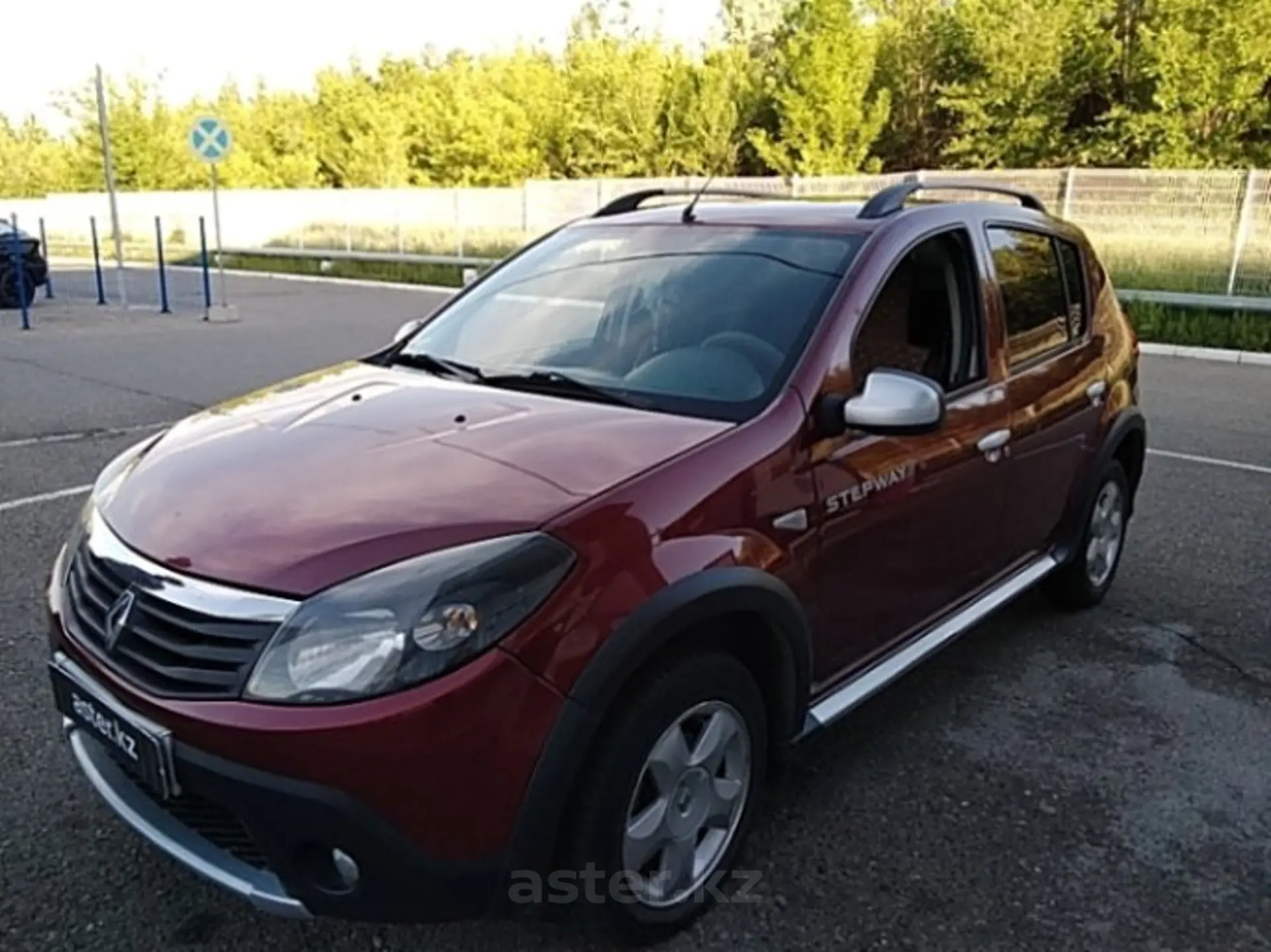 Renault Sandero 2014