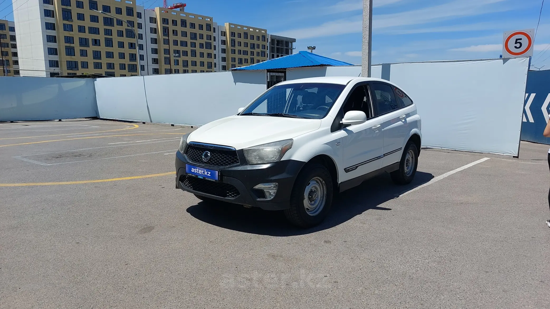 SsangYong Nomad 2015