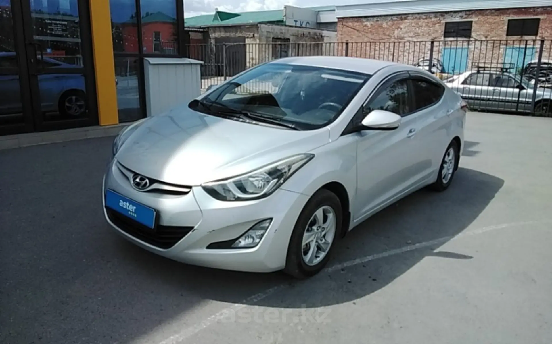 Hyundai Elantra 2016