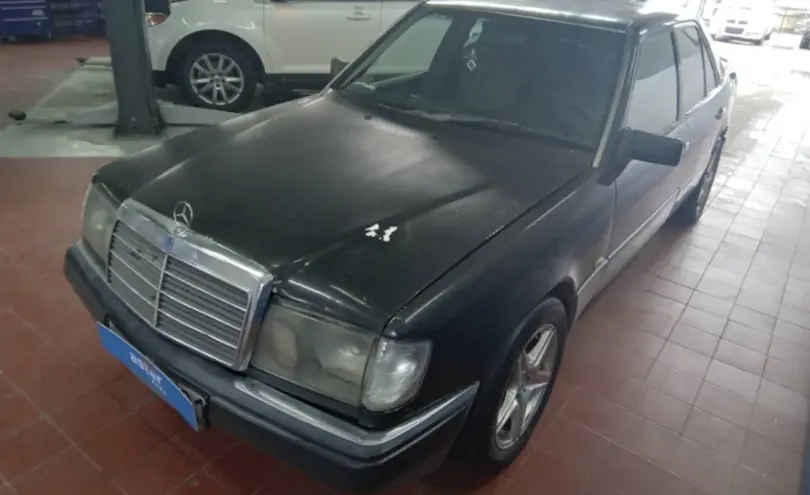 Mercedes-Benz W124 1992 года за 1 000 000 тг. в Астана