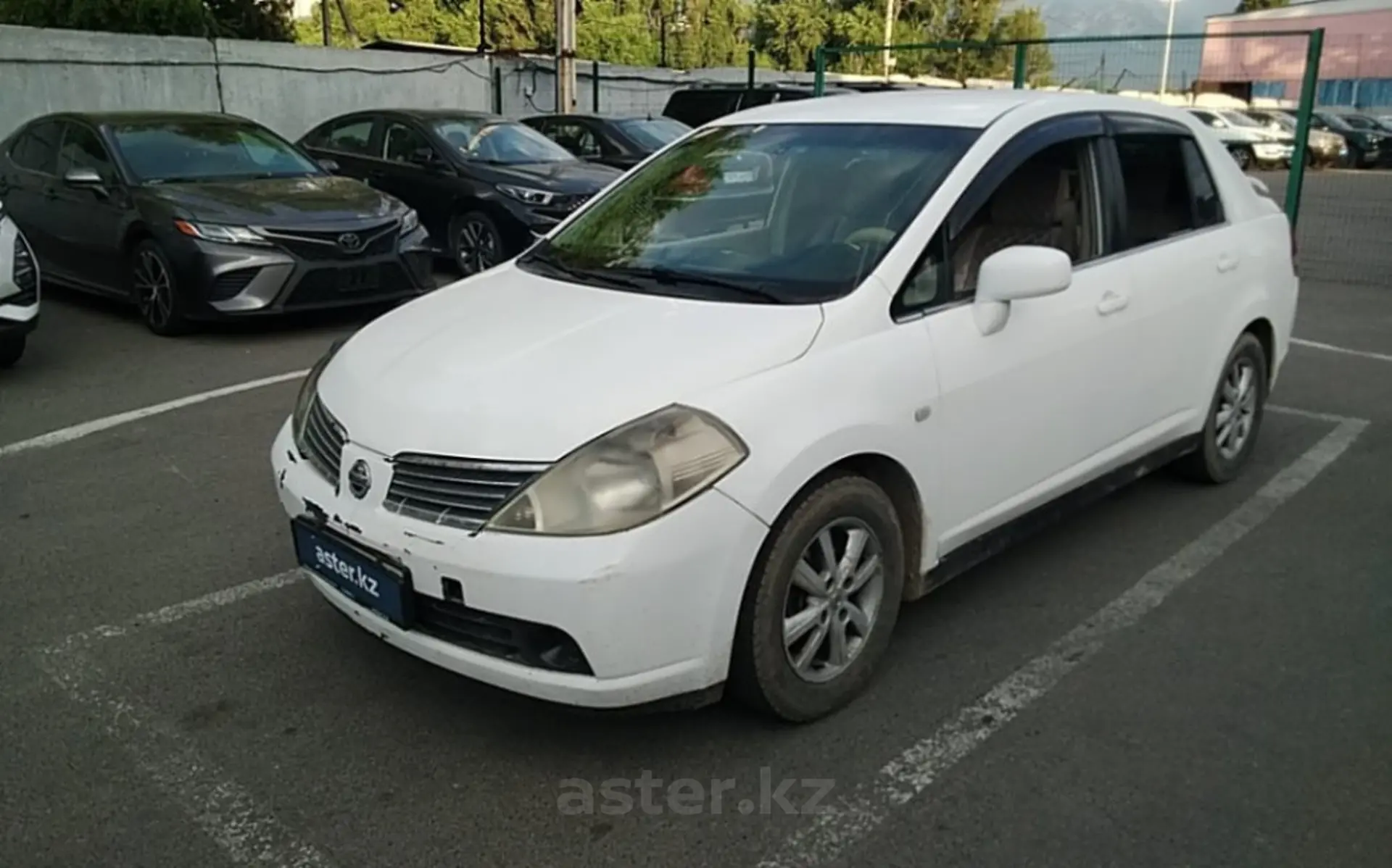 Nissan Tiida 2007