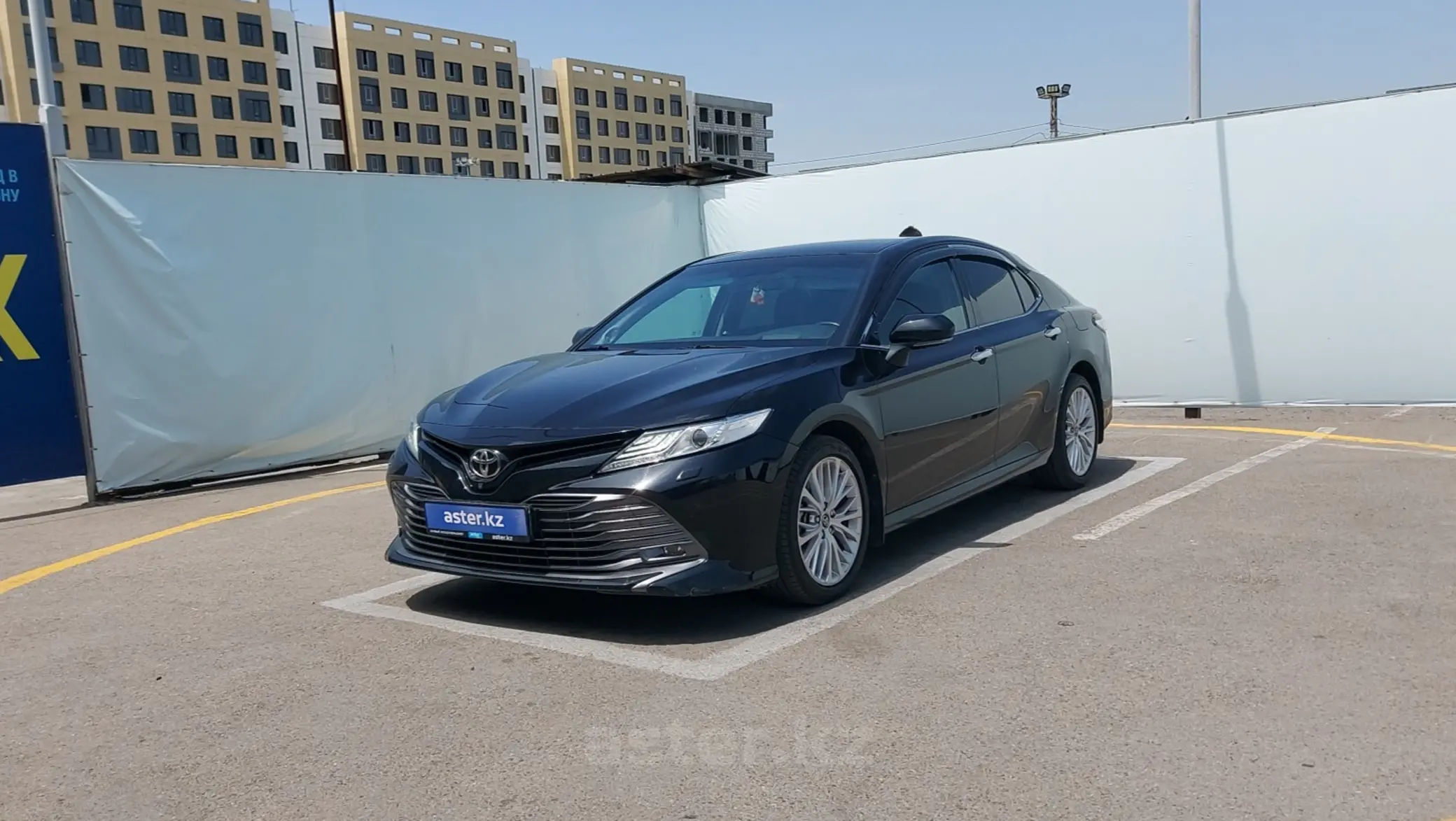 Toyota Camry 2019