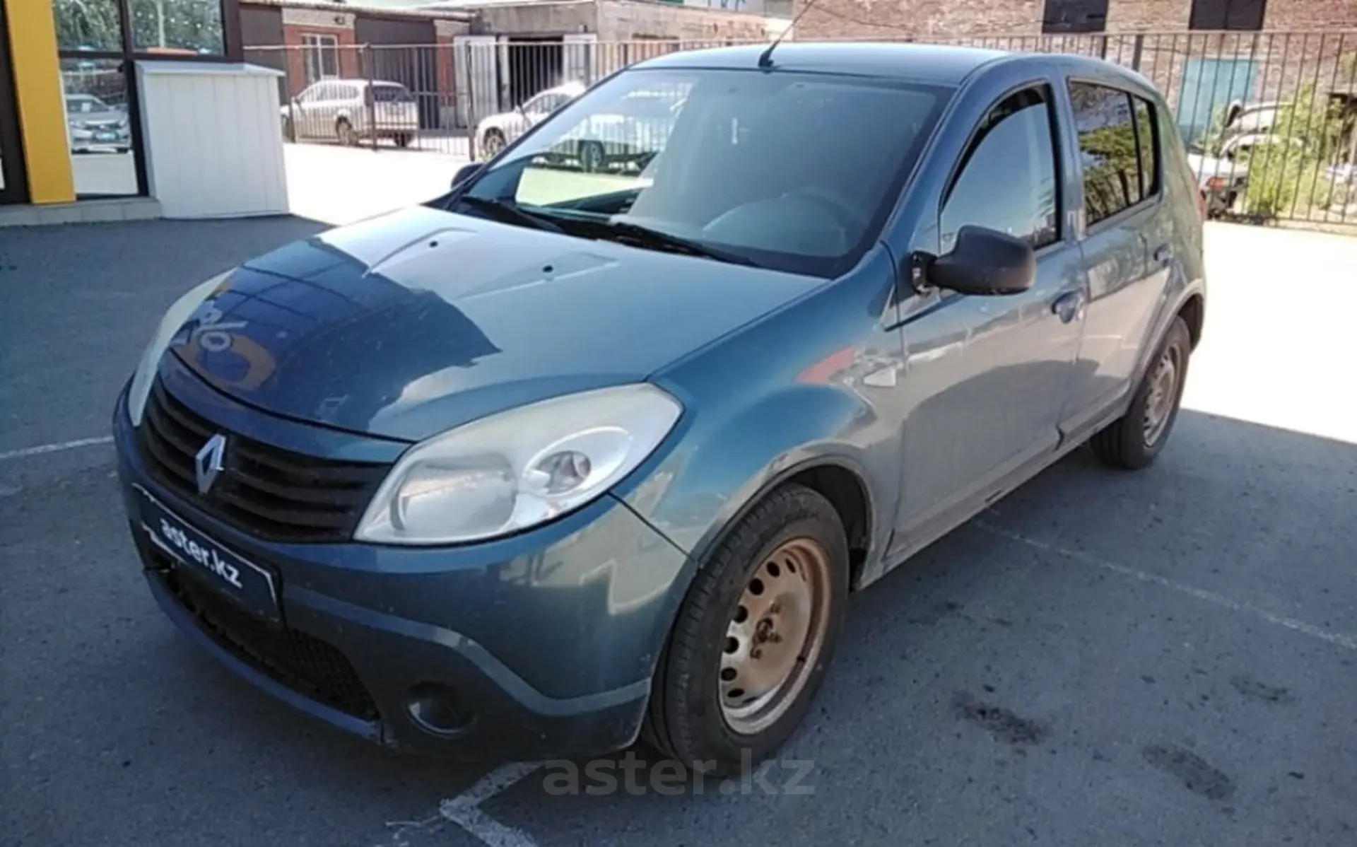 Renault Sandero 2013