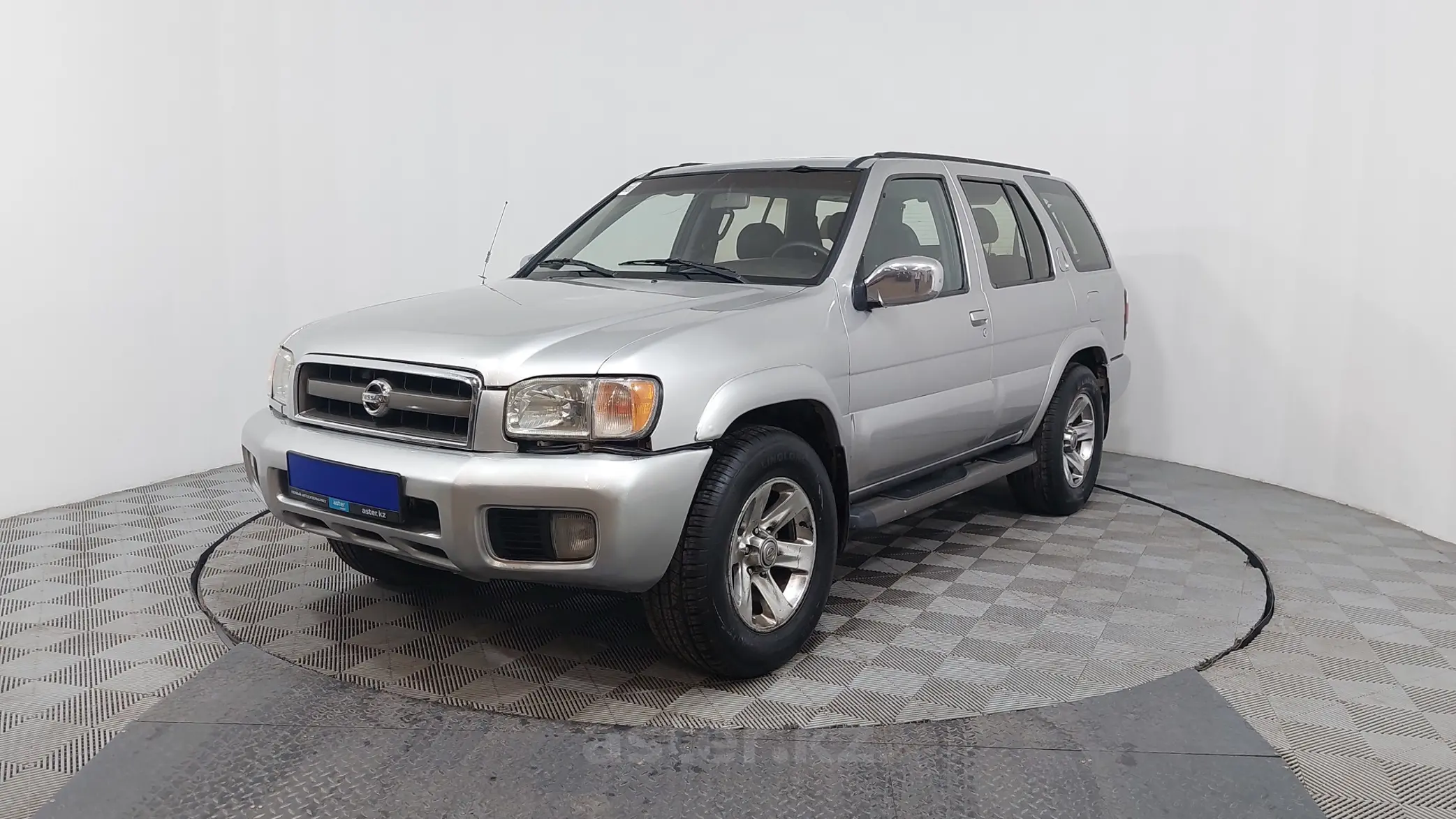 Nissan Pathfinder 2004