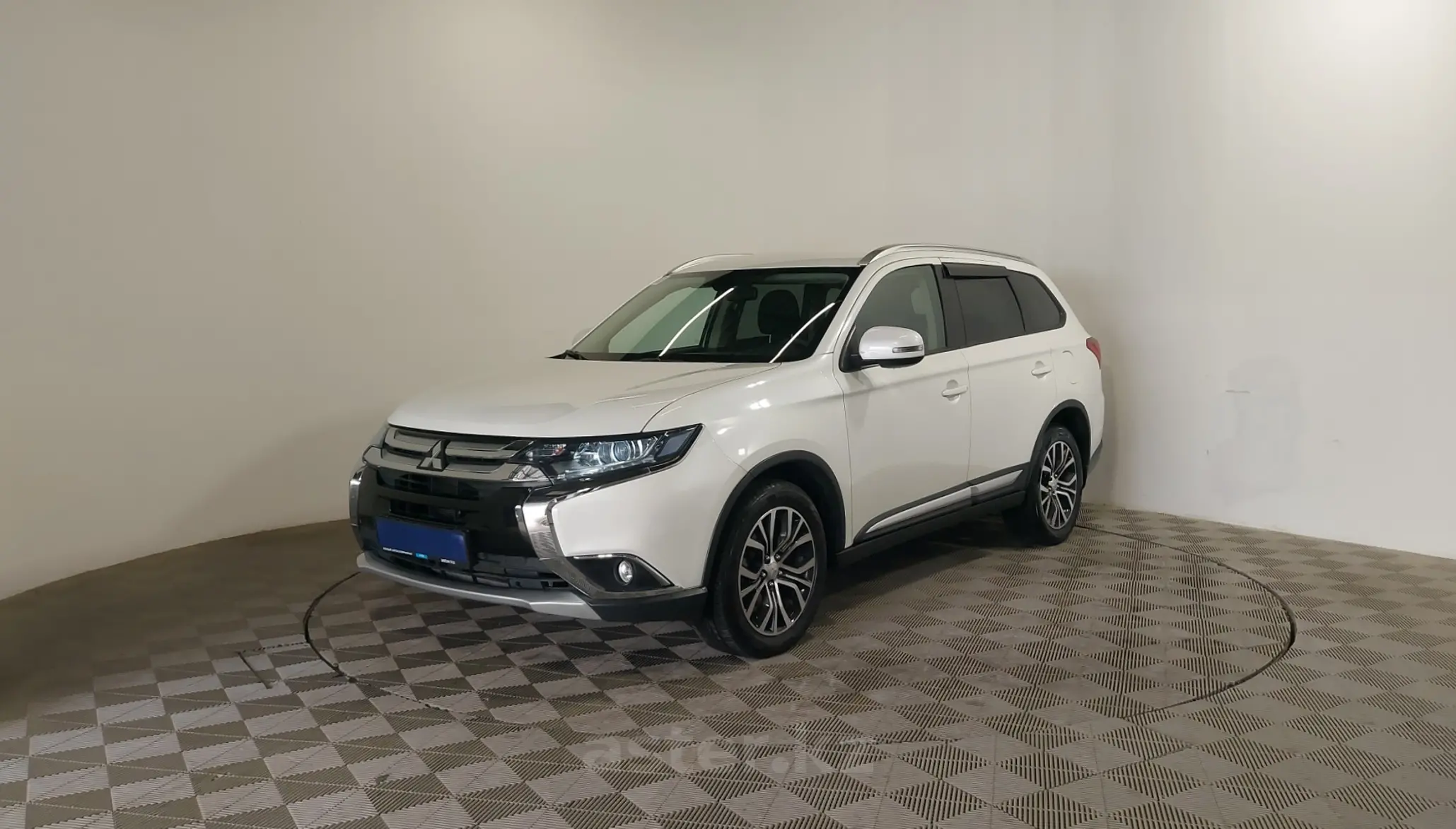 Mitsubishi Outlander 2018