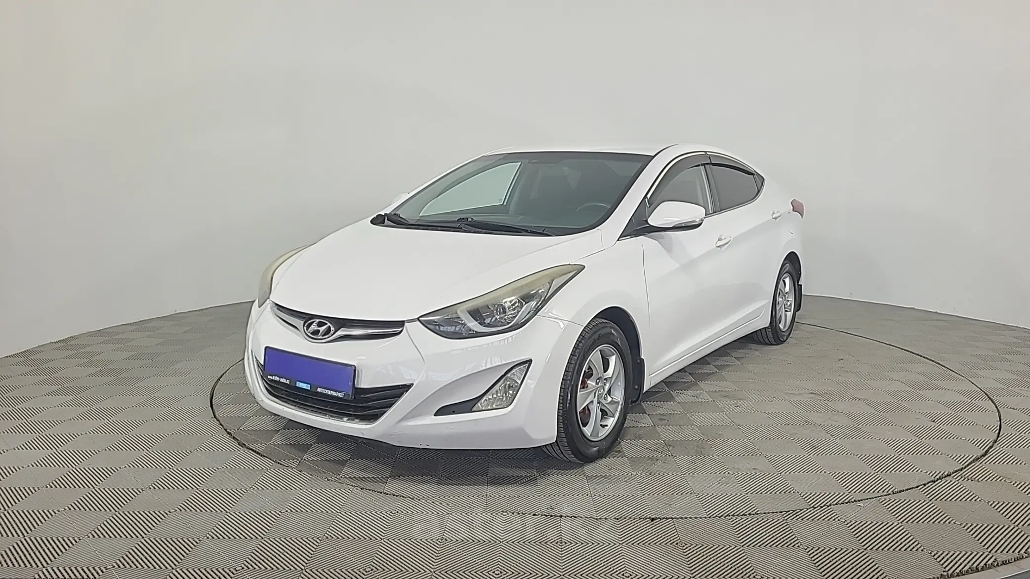 Hyundai Elantra 2014