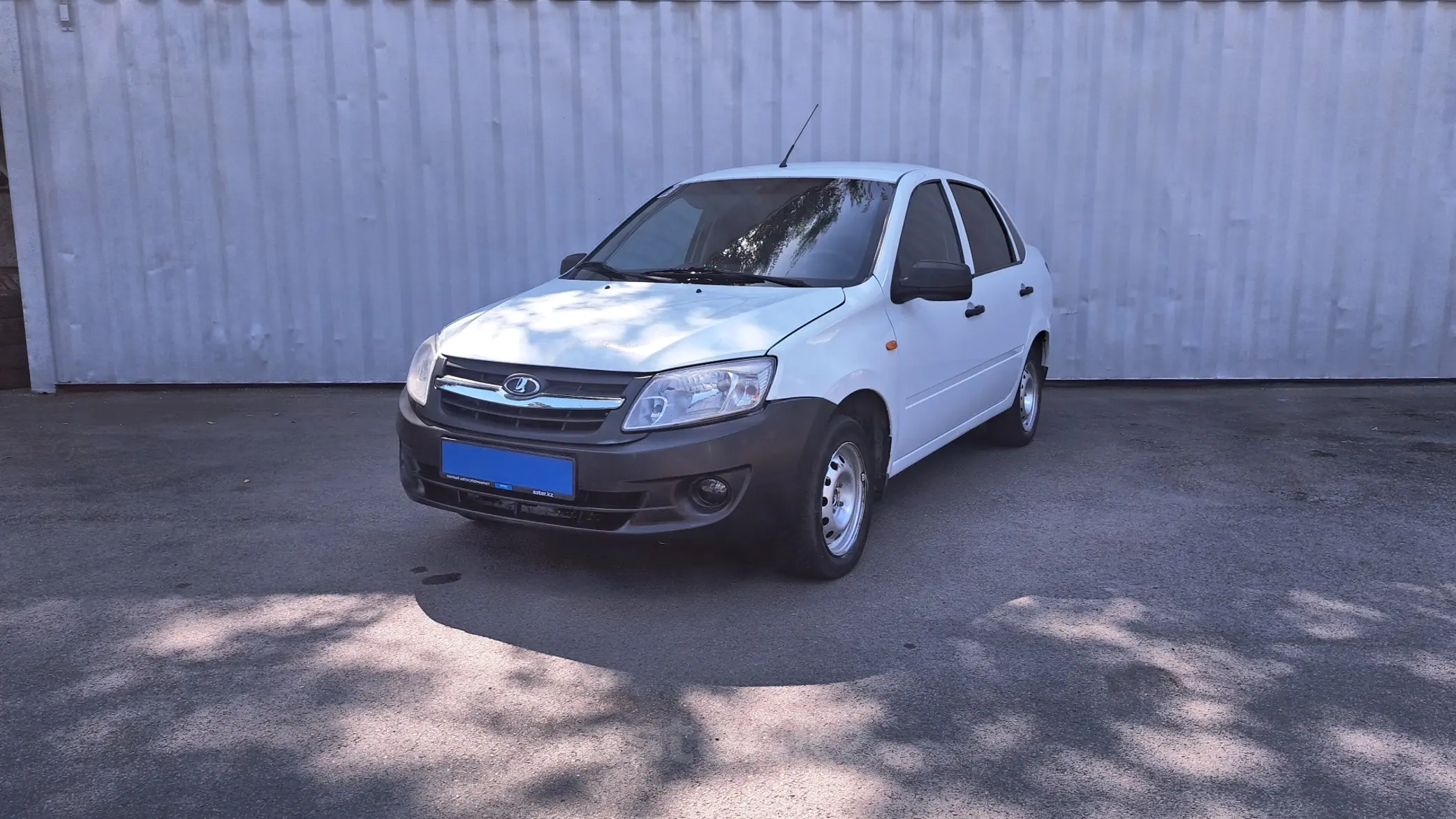 LADA (ВАЗ) Granta 2013