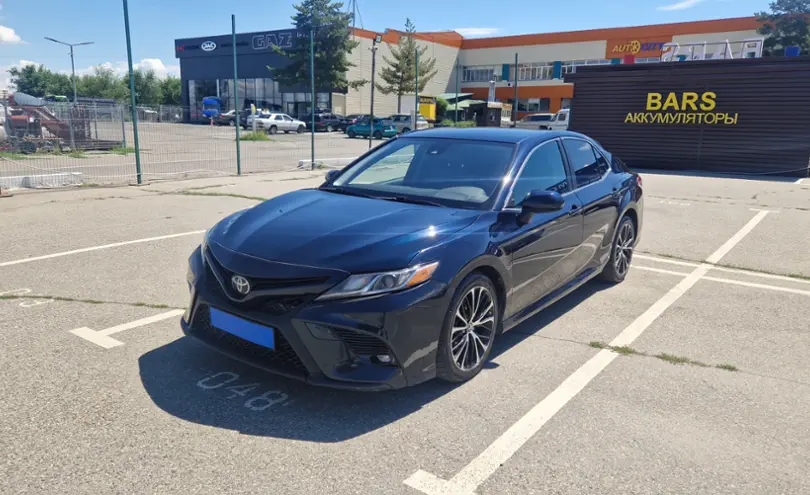 Toyota Camry 2020 года за 9 590 000 тг. в Талдыкорган