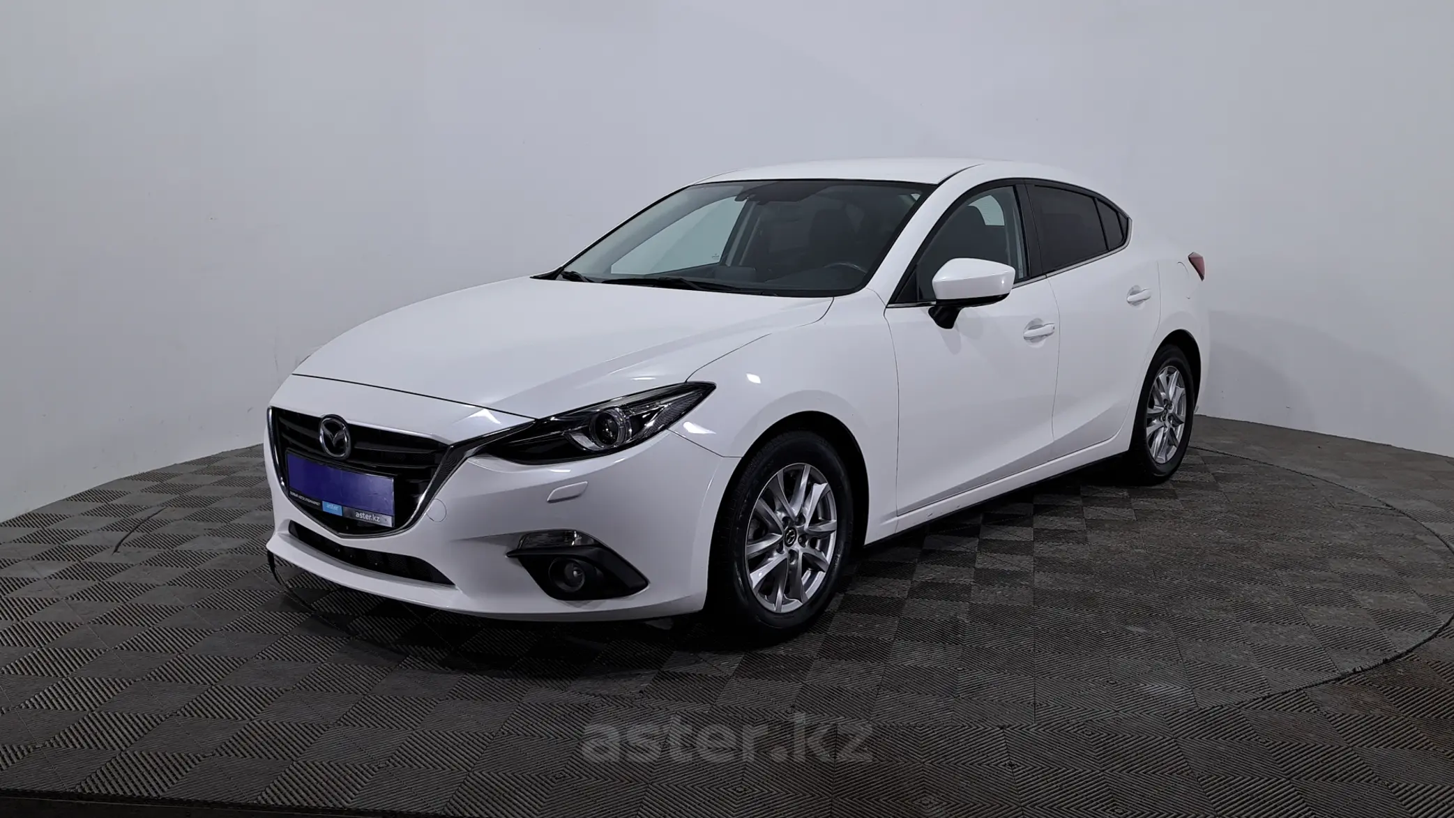 Mazda 3 2016