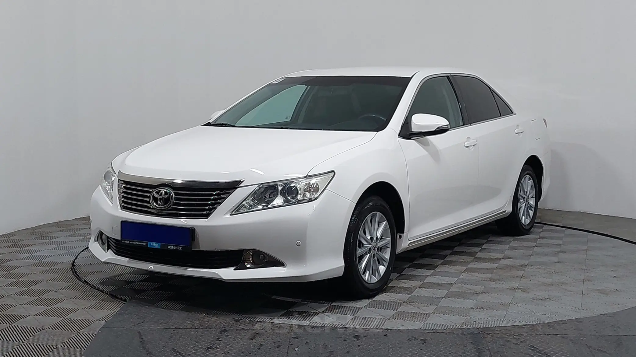 Toyota Camry 2014