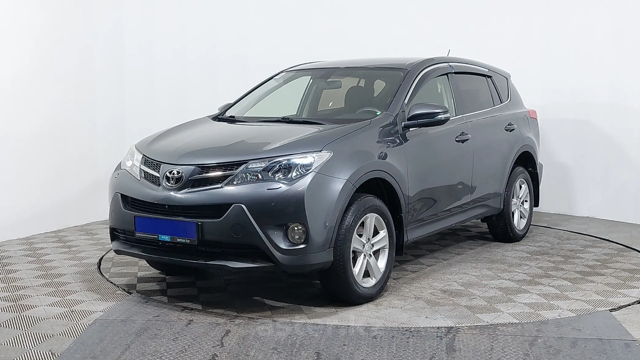 Toyota RAV4 2013