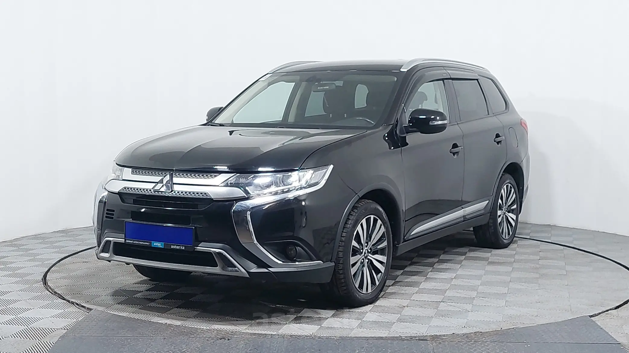 Mitsubishi Outlander 2019