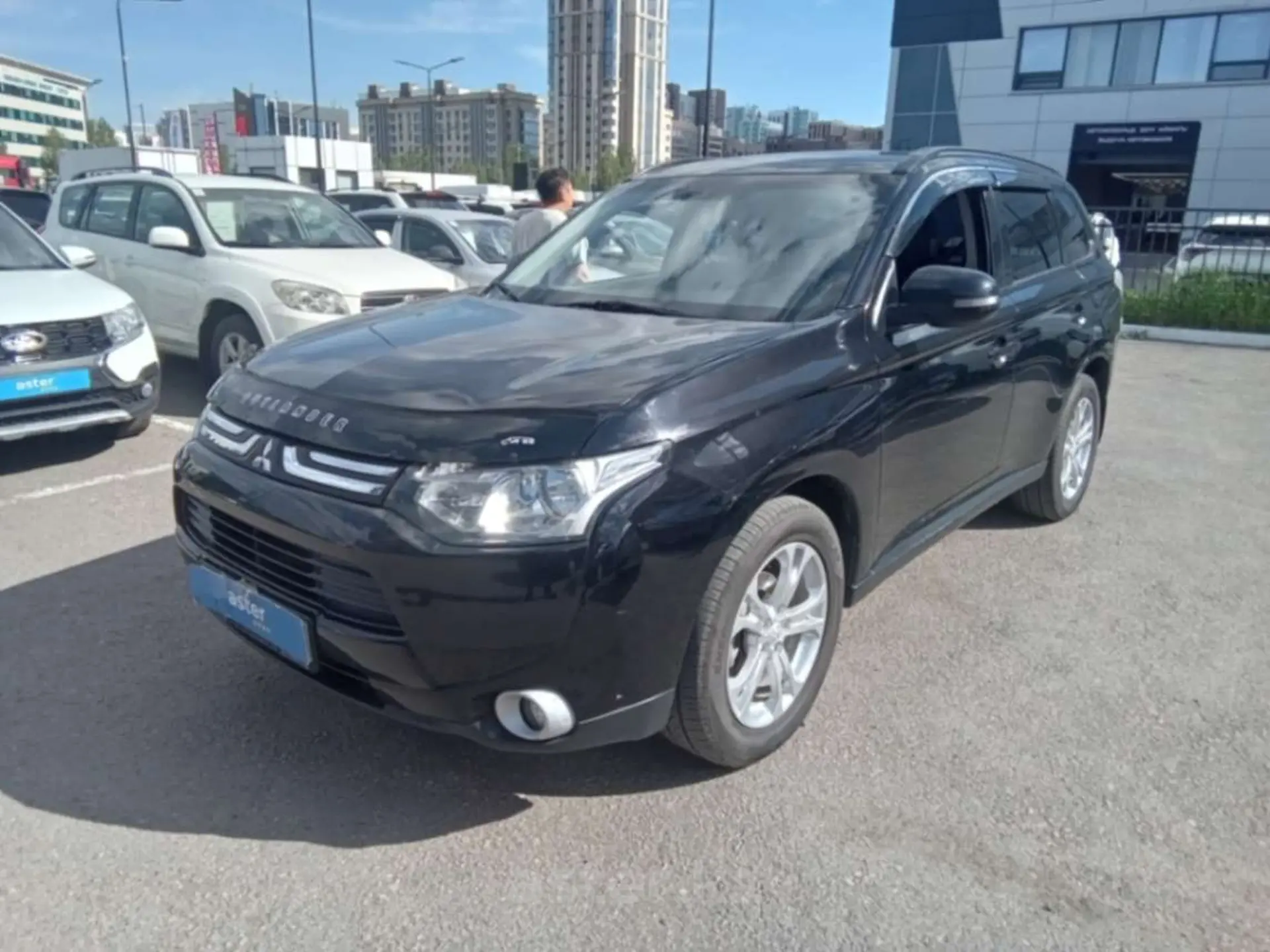 Mitsubishi Outlander 2013