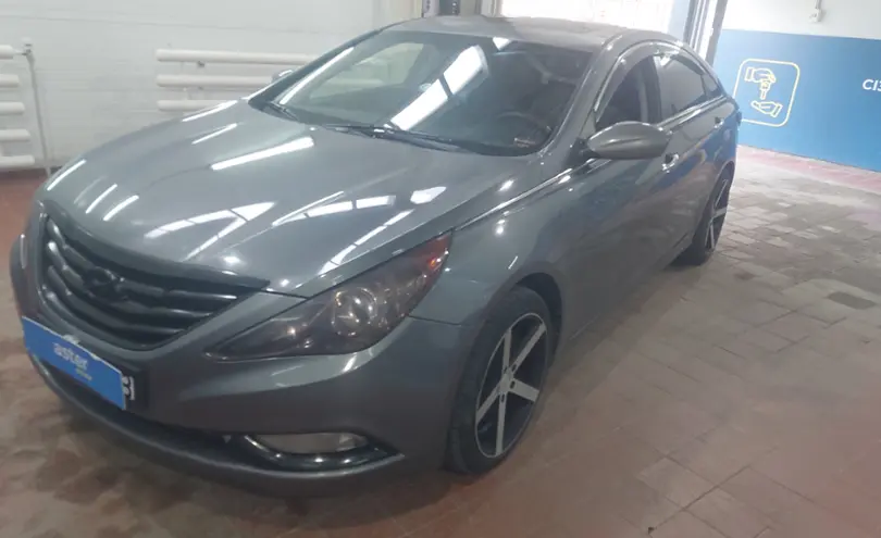 Hyundai Sonata 2011 года за 5 900 000 тг. в Астана