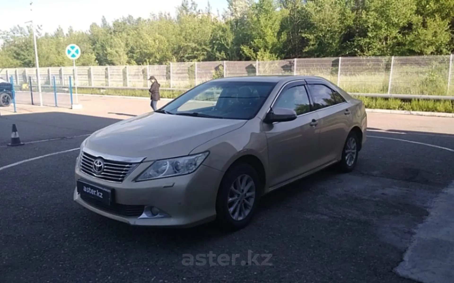 Toyota Camry 2012