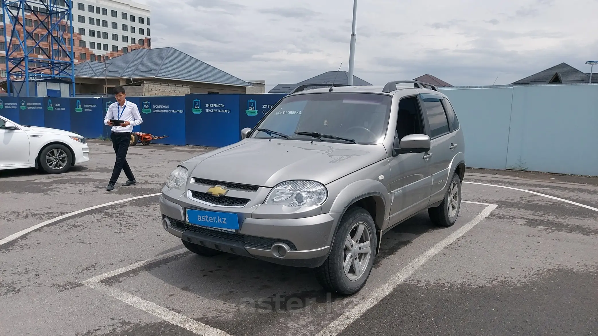 Chevrolet Niva 2014